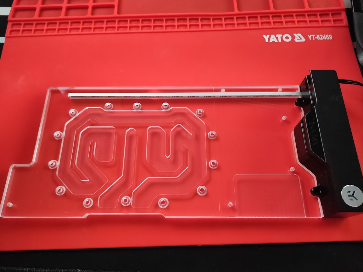 EKWB assembling 1.jpg